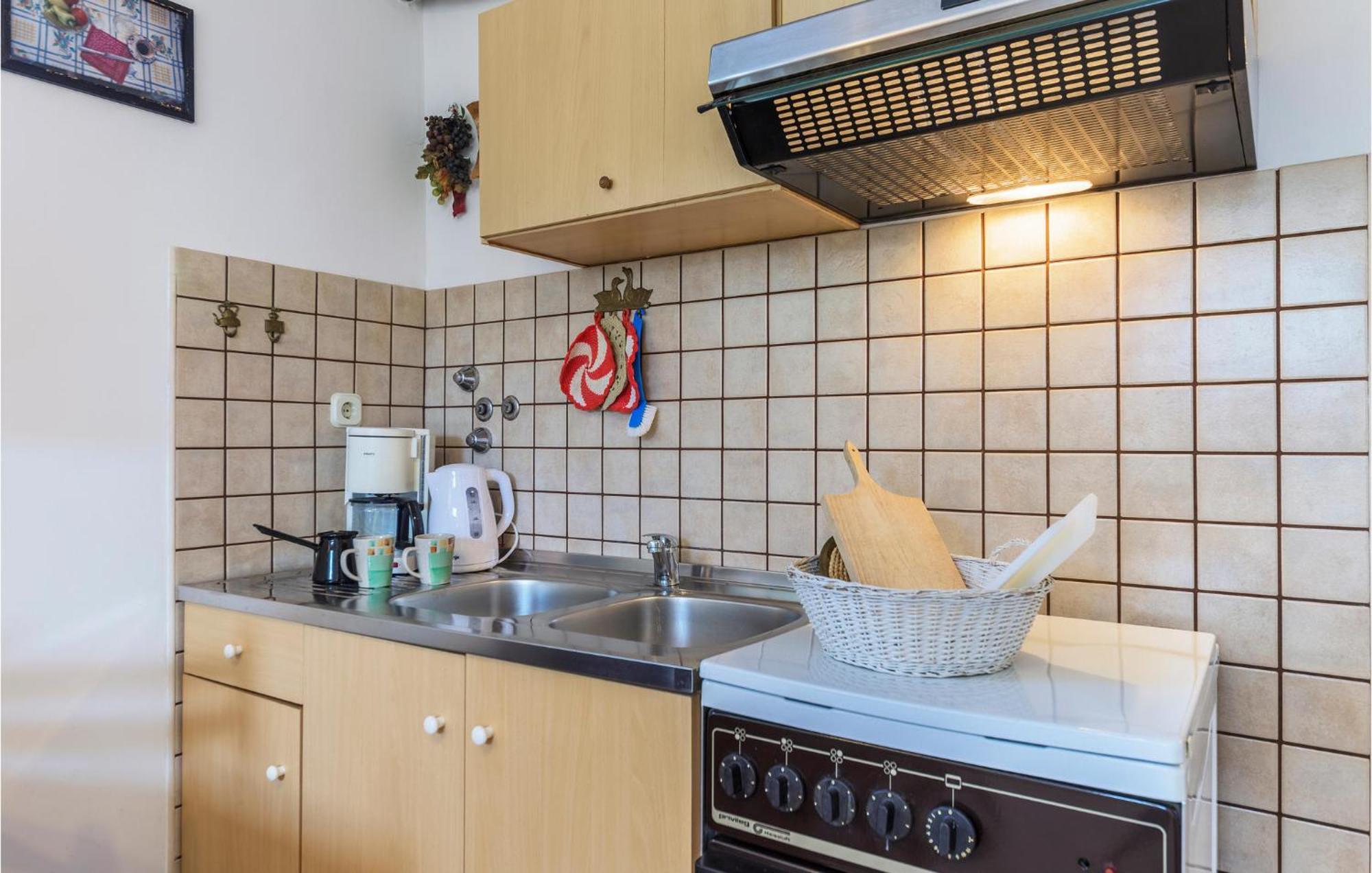 Gorgeous Apartment In Pula With Wifi Eksteriør billede